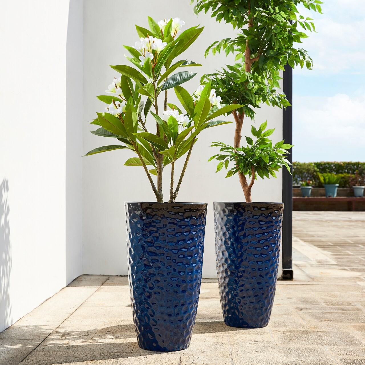 23.75"H Set of 4 Oversized Eco-Friendly PP and Stone Honeycomb Textured Tall Plastic Planter